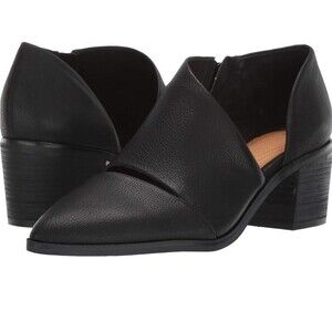 Corso Como Kammy Leather Bootie in Black 7.5